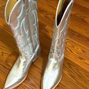 Macie Bean Silver Boots